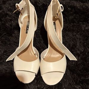 Parker and sky white heels